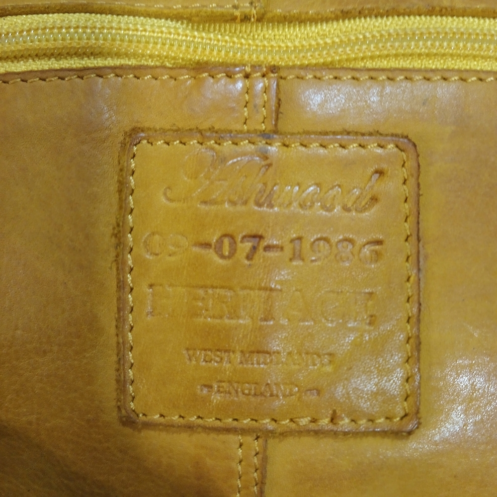 Yellow Woven Crossbody Bag - Picture 4 of 10